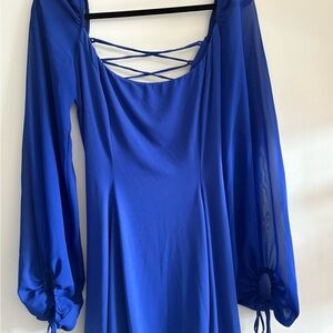Open Back Blue Long Sleeve Dress